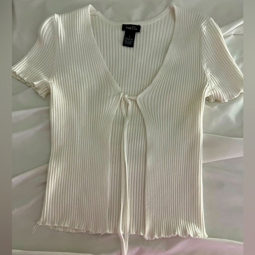 Rue 21 Tie Front White Top